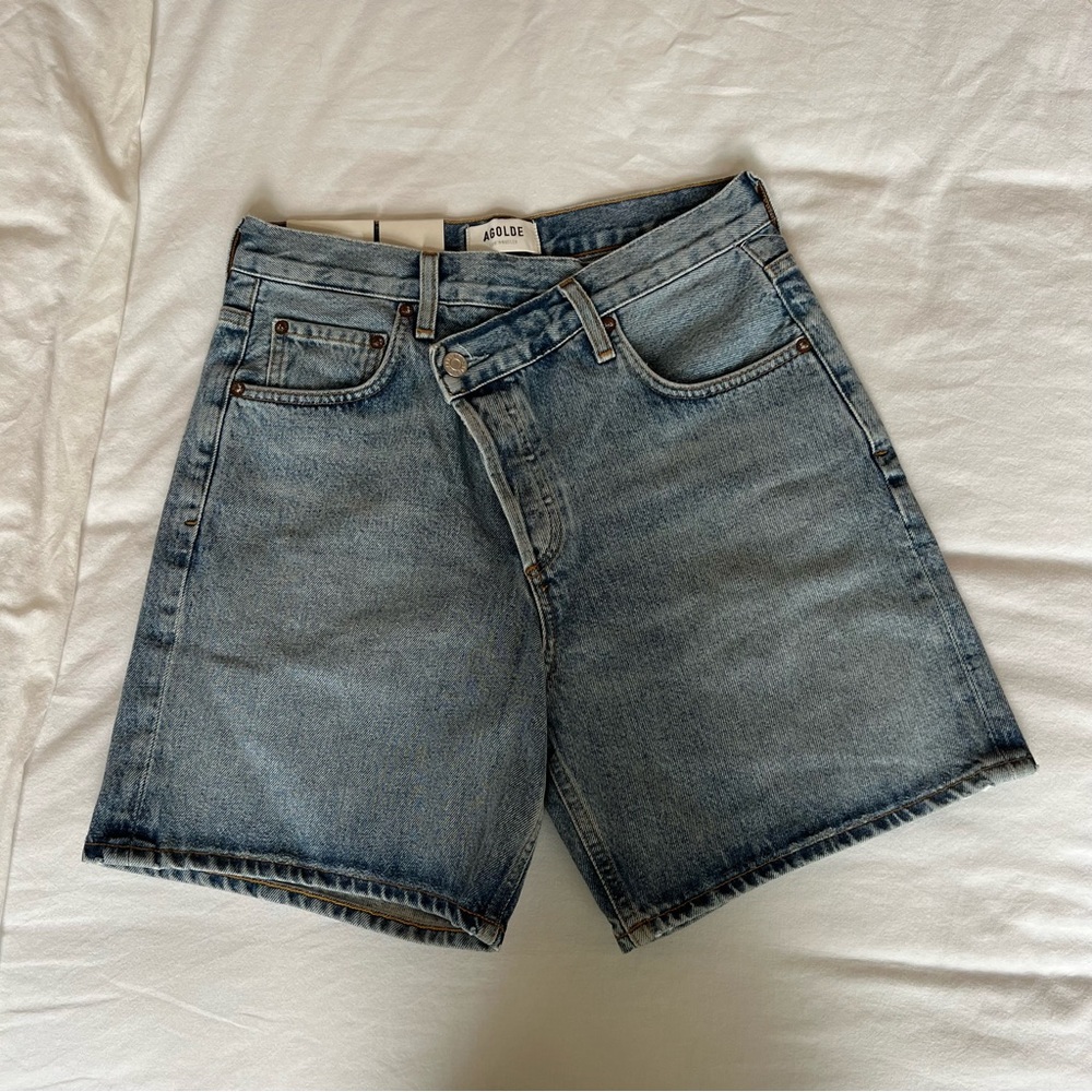 AGOLDE CRISS CROSS SHORTS NWT